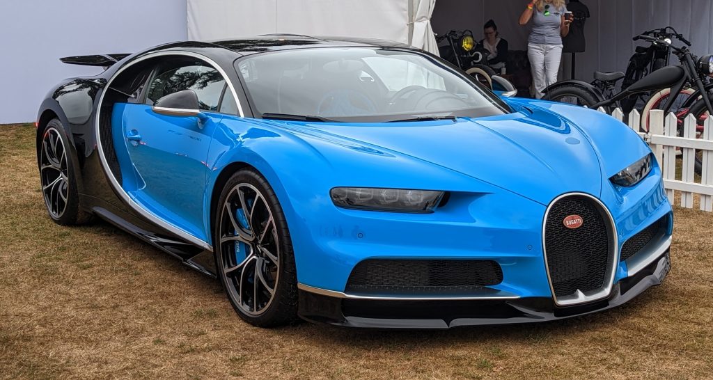 bugatti chiron 1